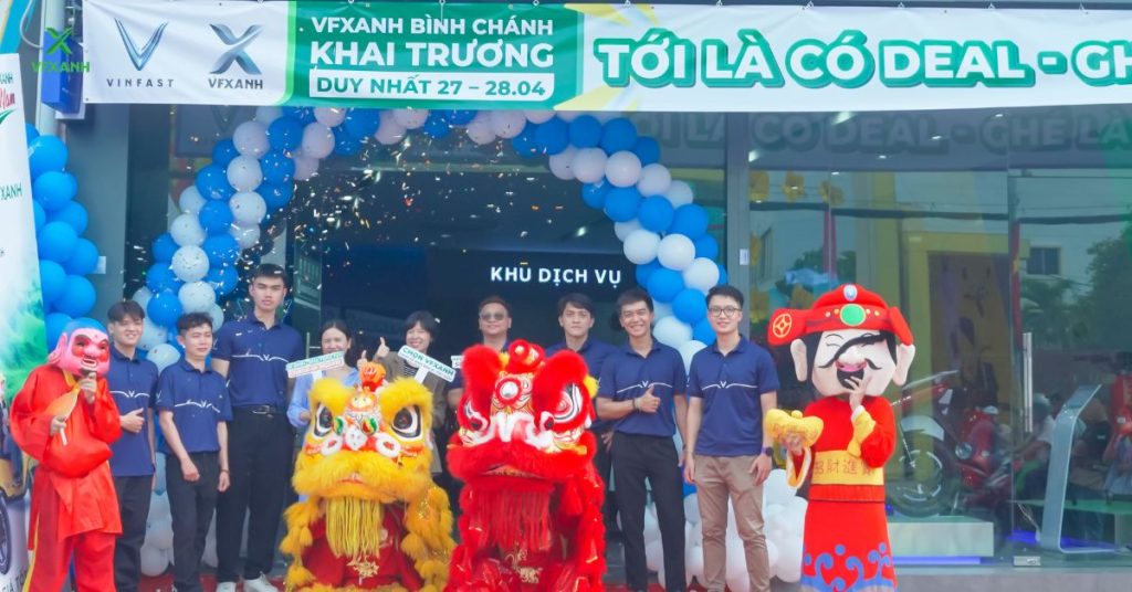 Khai trương cửa hàng xe máy điện VFX Bình Chánh