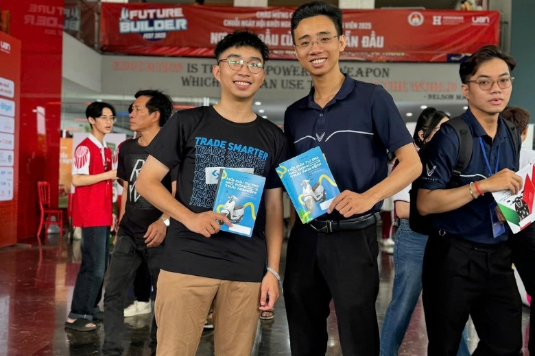 phu xanh truong hoc 2026 cung vinfast va vfx chup hinh tv