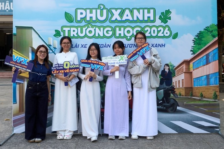Cùng VFX phủ xanh trường học 2026 tại THPT Nguyễn Hữu Huân - Thủ Đức 15 phủ xanh trường học Nguyễn Hữu Huân