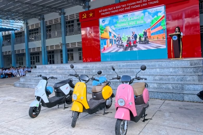 Hành trình "Phủ Xanh Trường Học 2026" tại Trường THPT Thủ Đức và THPT Linh Trung 14 phu xanh truong hoc 2026 tai truong thpt linh trung 2