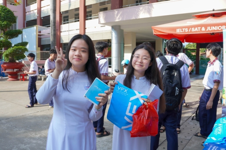 Hành trình "Phủ Xanh Trường Học 2026" tại Trường THPT Thủ Đức và THPT Linh Trung 10 phu xanh truong hoc 2026 tai truong thpt thu duc 9