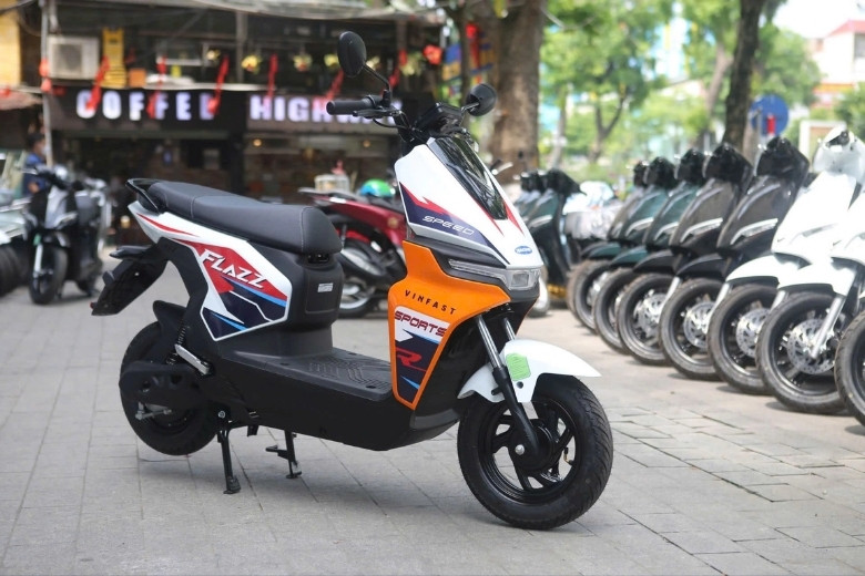So sánh VinFast Flazz Max và Evo Lite chi tiết: Lựa chọn nào tối ưu hơn? 1 VinFast Flazz Max và Evo Lite